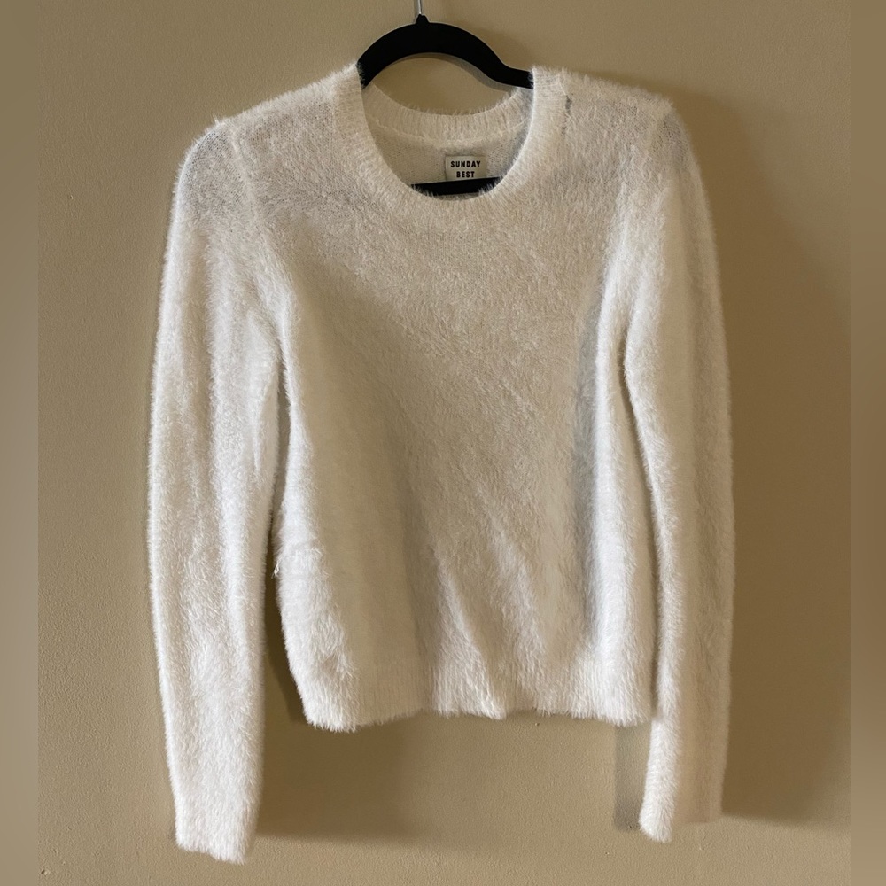 Sunday Best: White Fuzzy Sweater